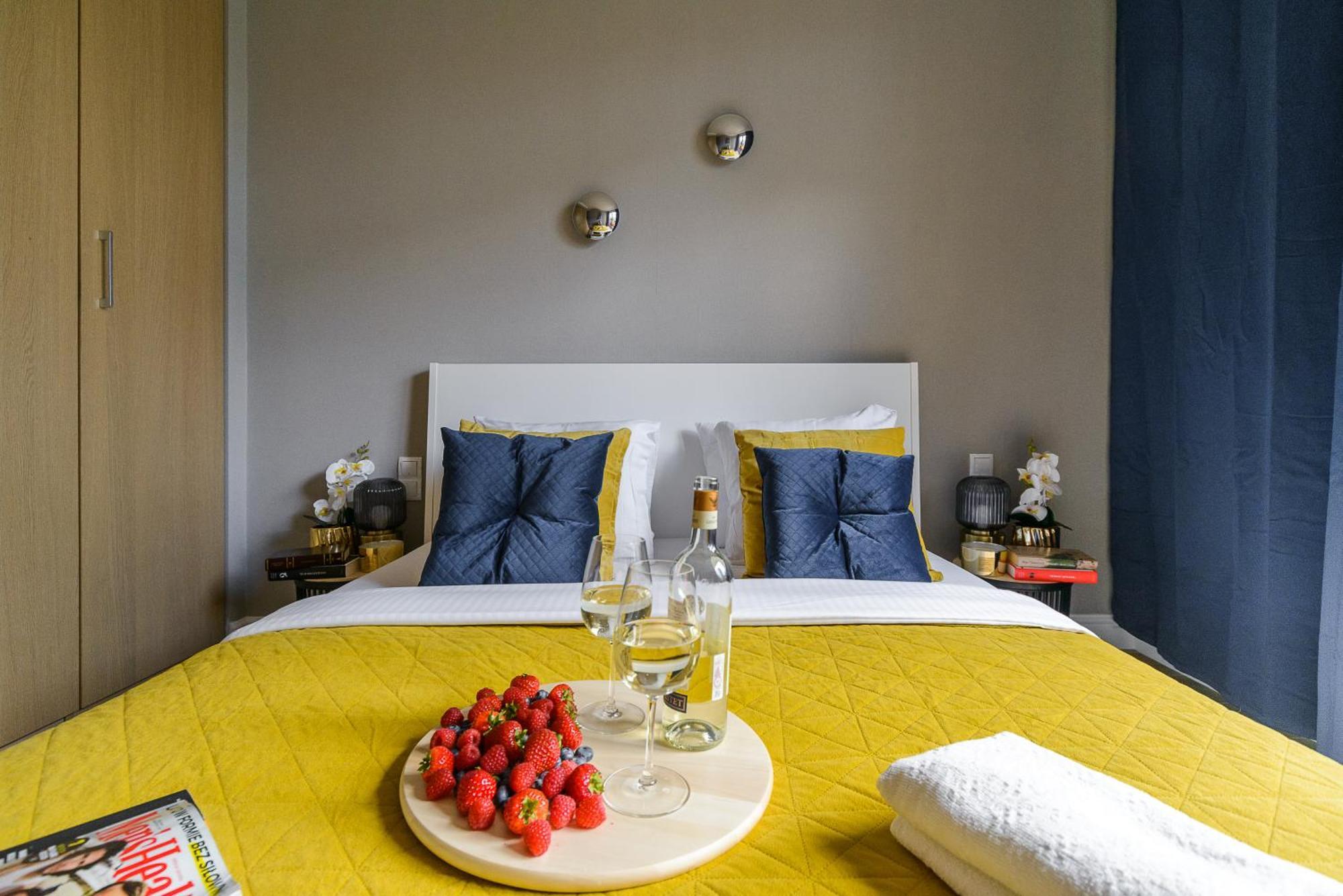 Lumina 3-Room Apart With Parking, Balcony วอร์ซอ ภายนอก รูปภาพ